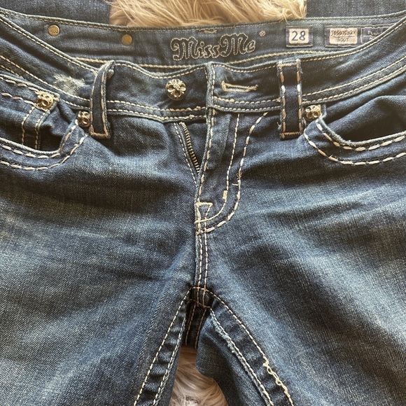 Vintage Miss Me Jeans - Picture 10 of 10